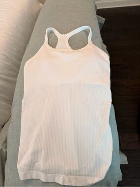 lululemon athletica White Ribbed Racerback Tank size 12